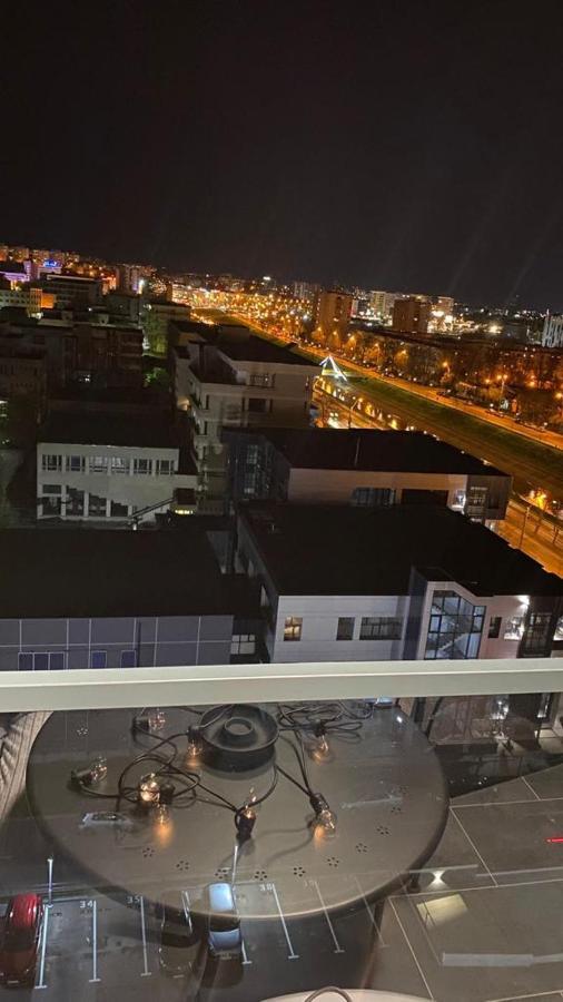 Q Select Apartment - Palas Center Jászvásár Kültér fotó